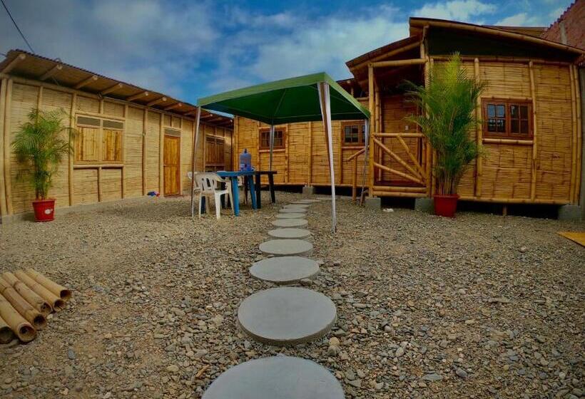 ユースホステル Casa Mauka Habitación Múltiple