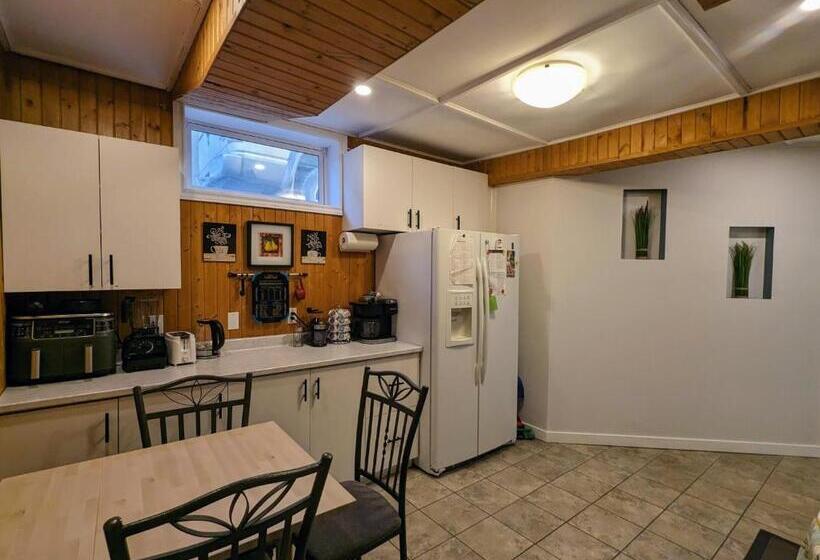 فندق صغير Crewcomfort Suites