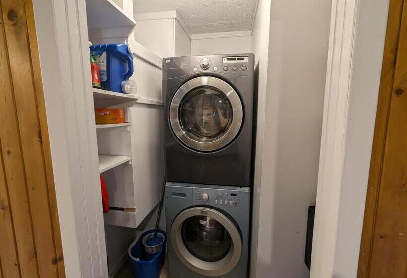 فندق صغير Crewcomfort Suites