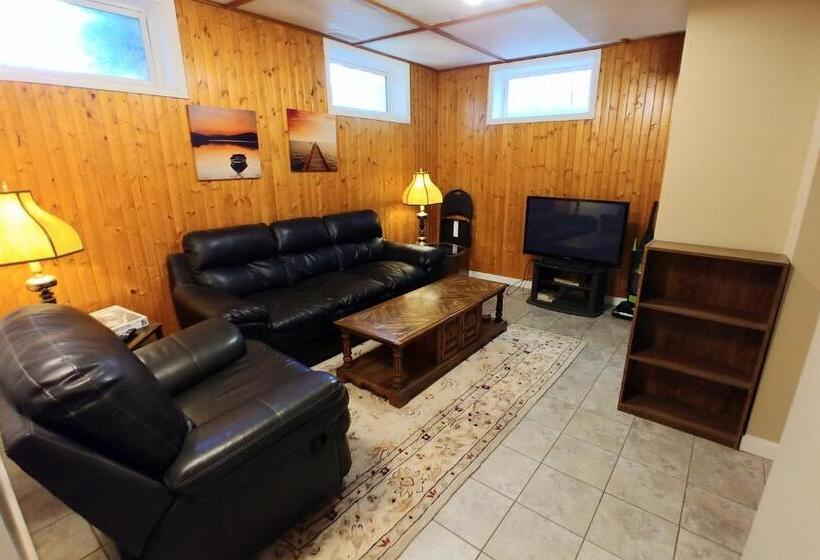 فندق صغير Crewcomfort Suites