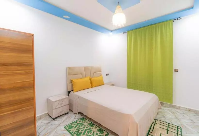 Retkeilymaja Lacasa Latifa