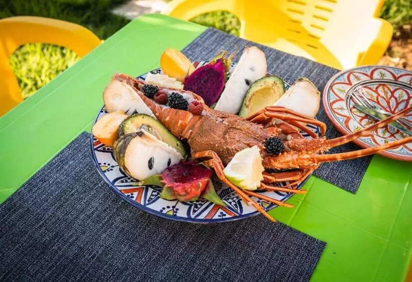 Retkeilymaja Lacasa Latifa