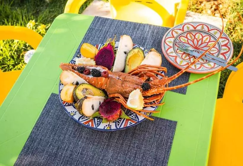 Retkeilymaja Lacasa Latifa