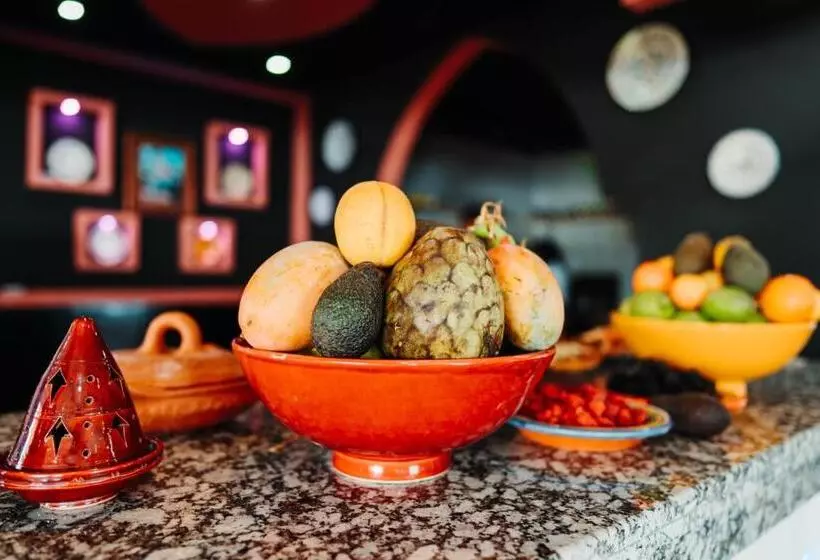 Retkeilymaja Lacasa Latifa