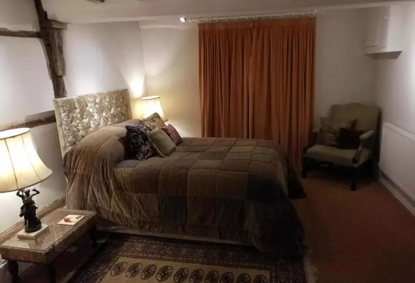 Aamiaismajoitus (B&B) Michaelmas Cottage Upavon