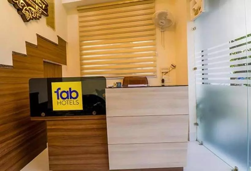 Fabhotel Regency K9 Model Town
