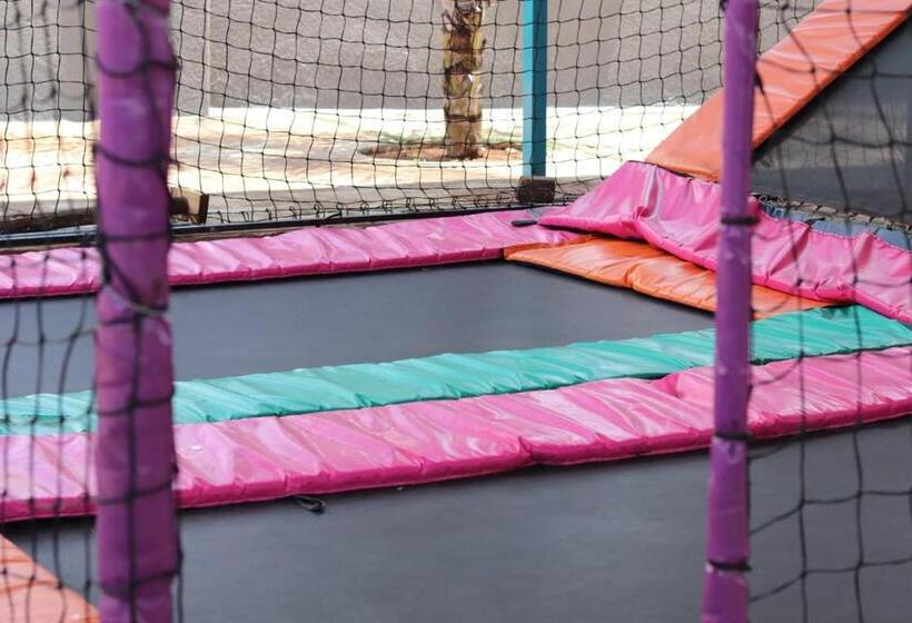 Отель Boeketlong Lodge