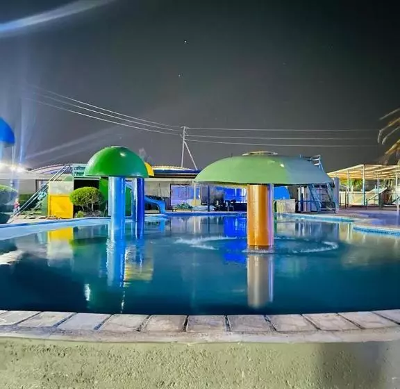 ホテル Boeketlong Lodge