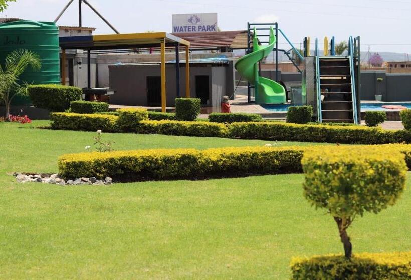 Отель Boeketlong Lodge