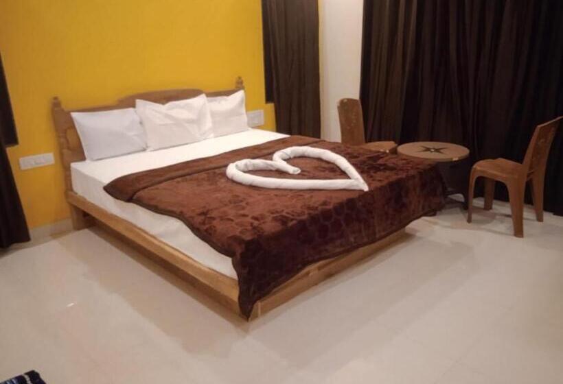 Hotell Dandi Beach Resort Malvan