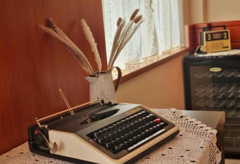 Отель Dezudava Family