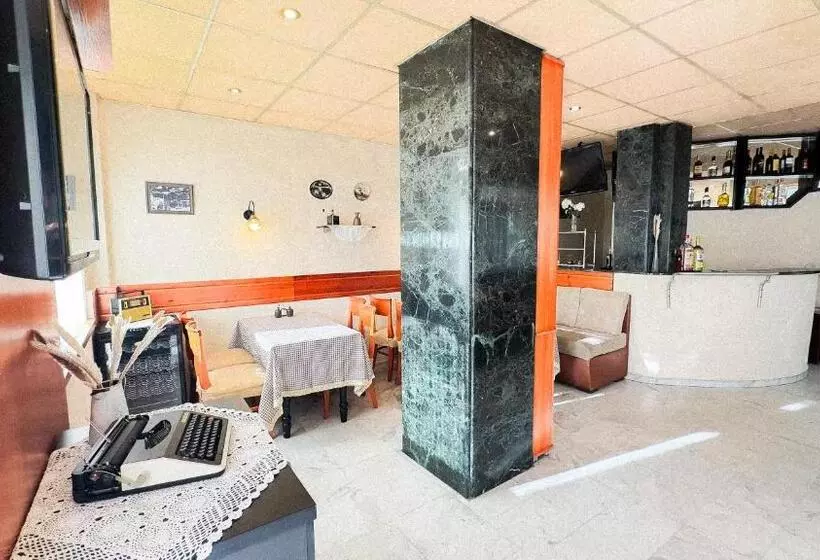 ホテル Dezudava Family