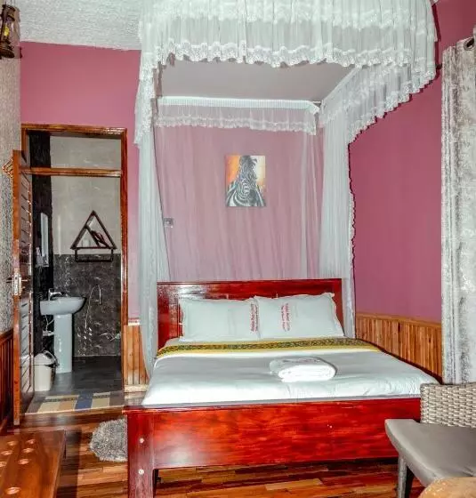 هتل Masaka Cultural Resort