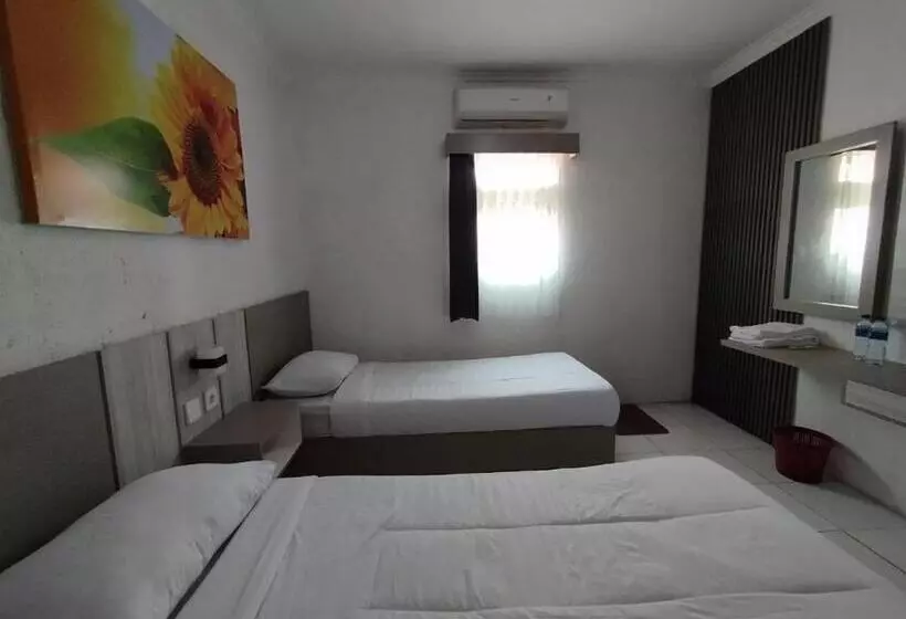 Hotelli Syariah Selamat Sukabumi