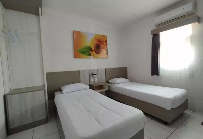 Hotelli Syariah Selamat Sukabumi