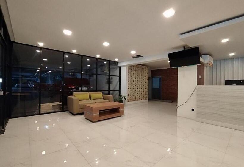 酒店 Syariah Selamat Sukabumi