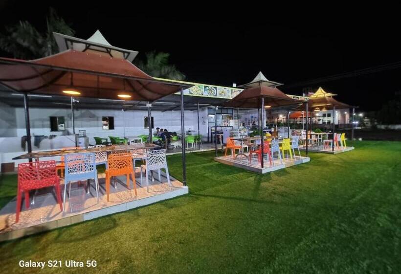 酒店 The Royals Room