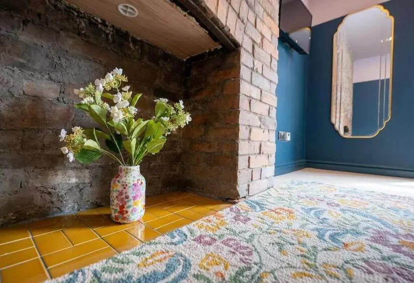 ホテル The Sheep And Penguin