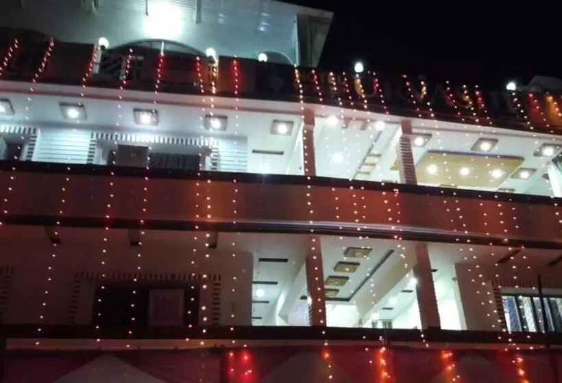 Hotelli Urvashi Srinagar