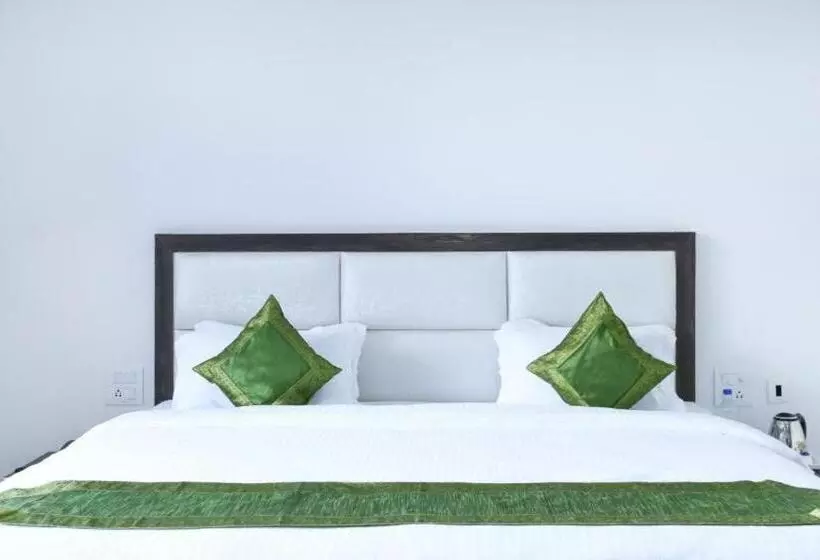 Parkside   Hotel Trance
