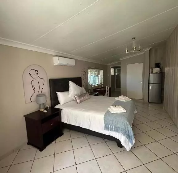 ペンション 9 Wena Ave Guesthouse