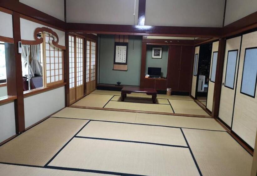 Temple Hotel 岸之坊