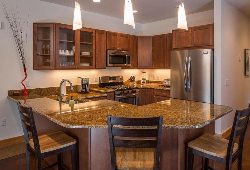 هتل 57 Robber's Roost