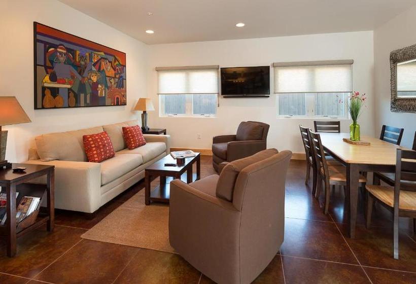 هتل 57 Robber's Roost