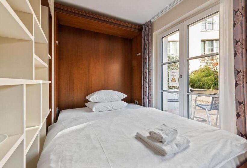 酒店 Advastay By King's