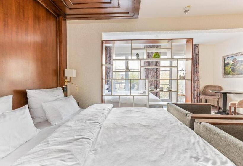 酒店 Advastay By King's