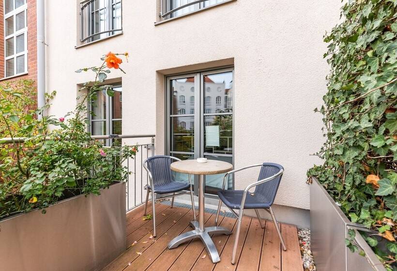 酒店 Advastay By King's