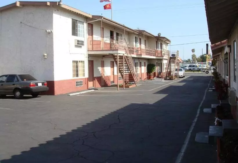 Hotelli American Inn