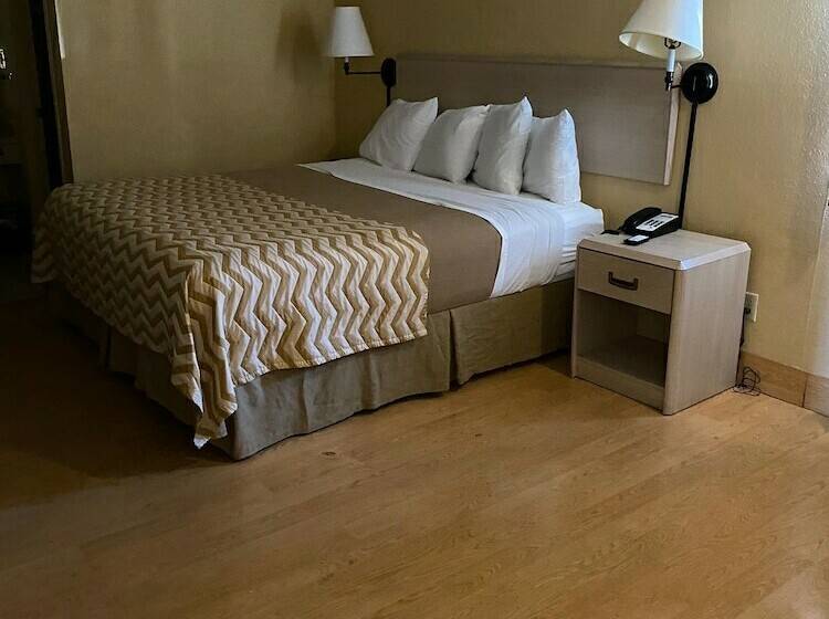 ホテル American Lodge Tacoma