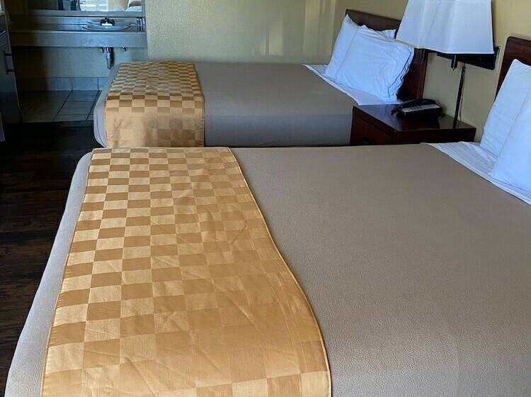 ホテル American Lodge Tacoma