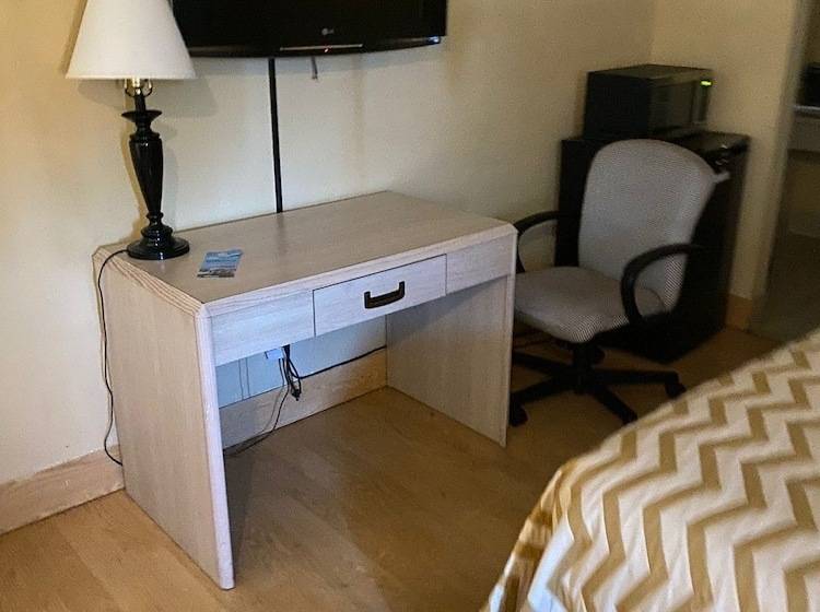 ホテル American Lodge Tacoma