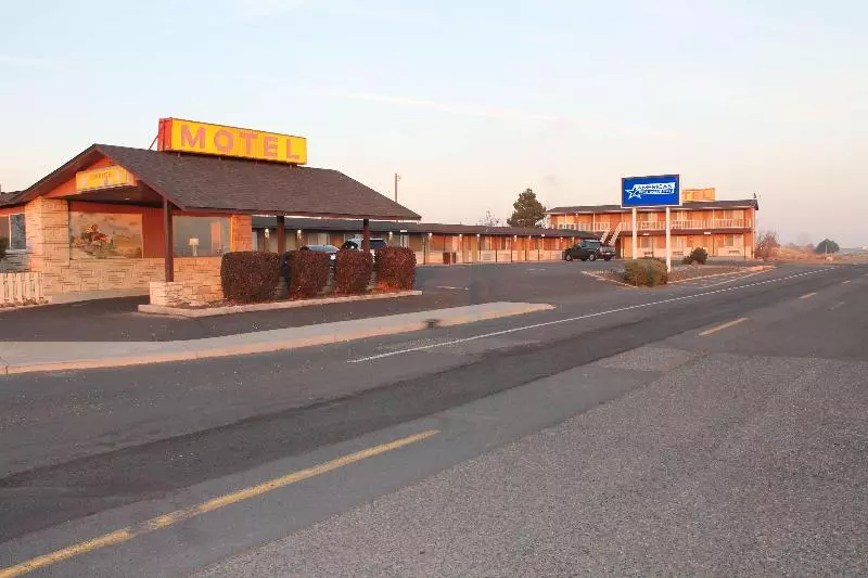 Hotelli Americas Best Value Inn Boardman
