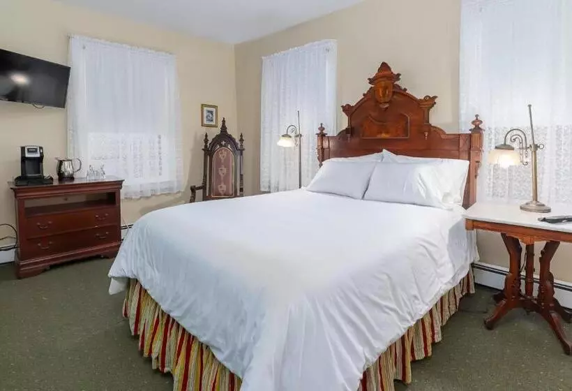Hotelli Bedford Inn
