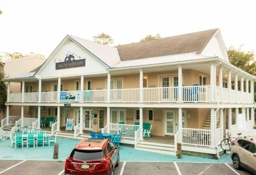 Hotel Canalside Inn
