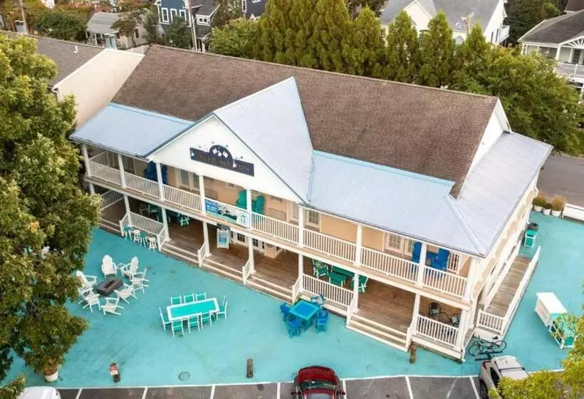 ホテル Canalside Inn
