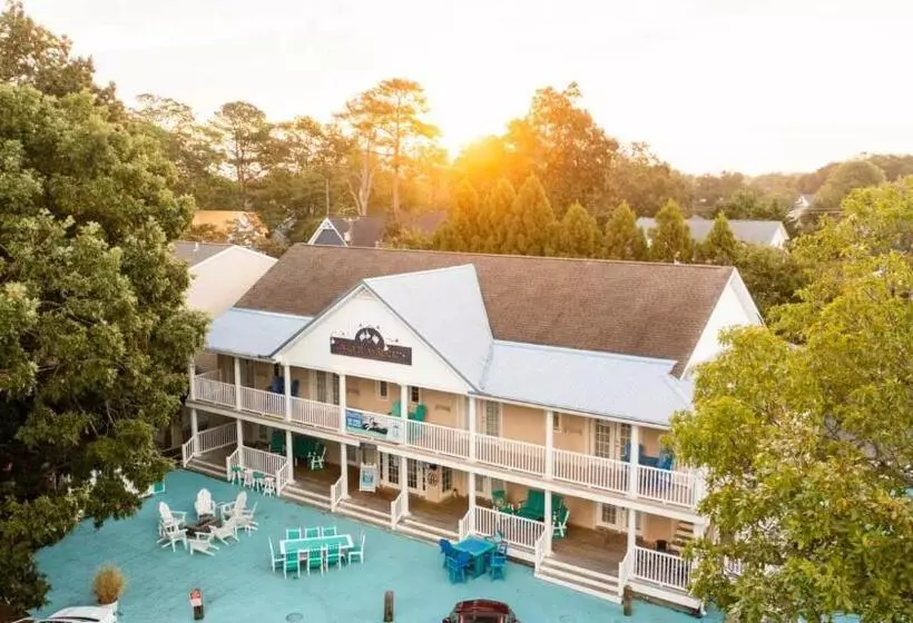 ホテル Canalside Inn