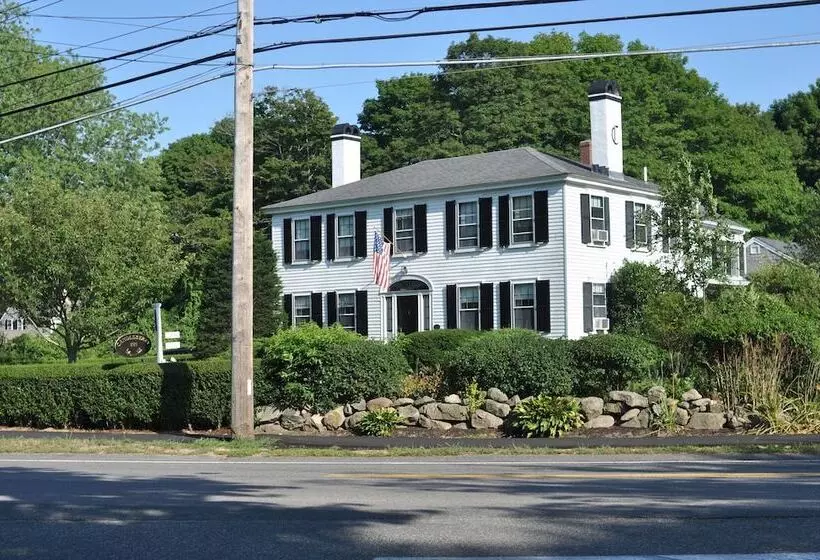 Hotelli Candleberry Inn On Cape Cod