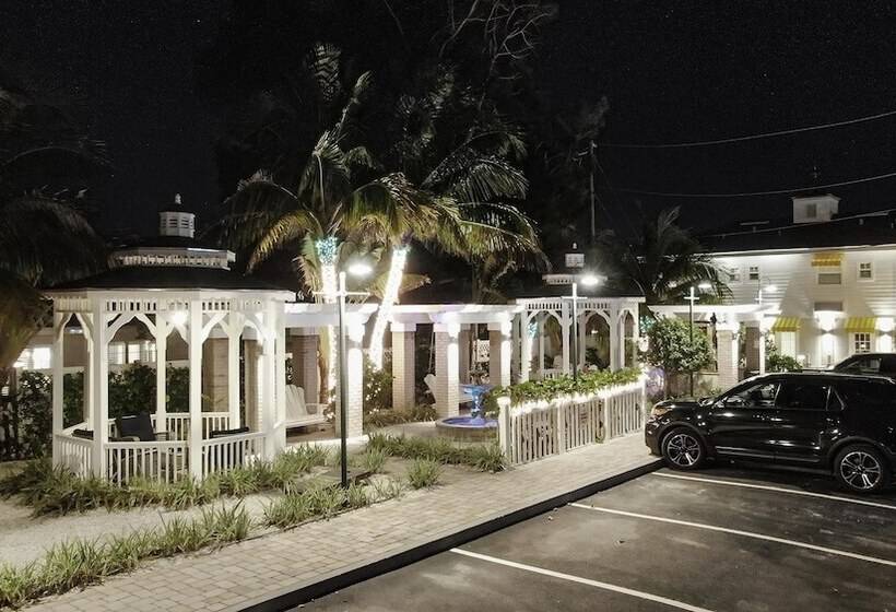 فندق Coconut Inn Passagrille Beach