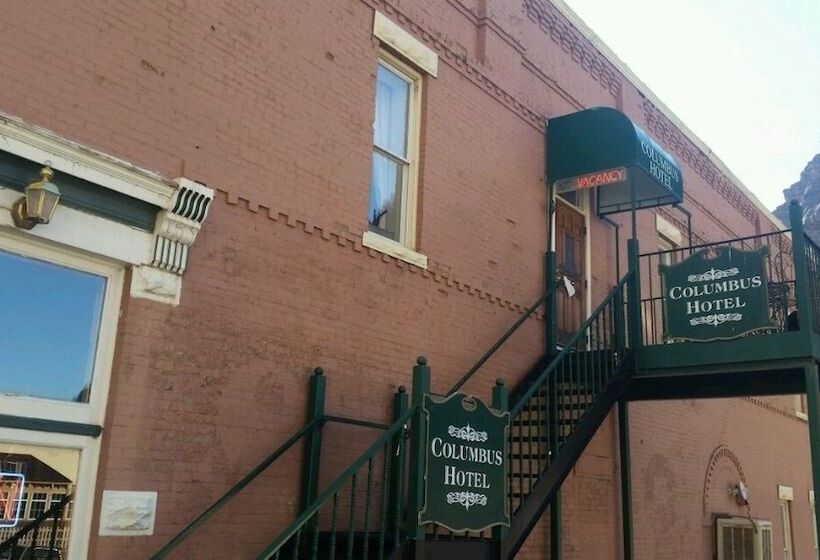 בית מלון כפרי Columbus