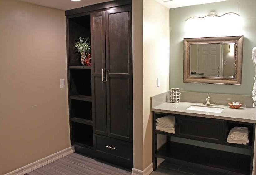 בית מלון כפרי Friendly Hills Inn