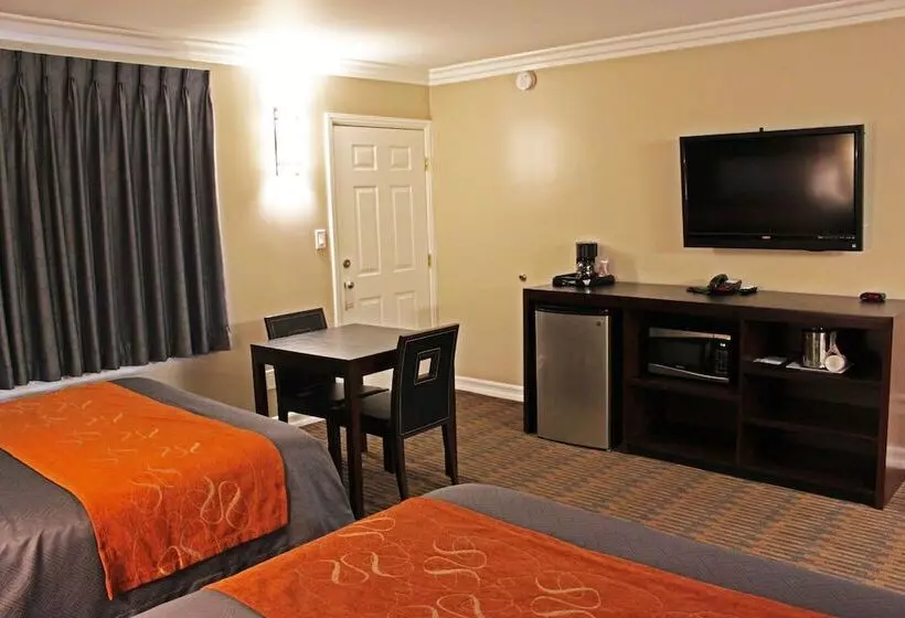 Hotelli Friendly Hills Inn