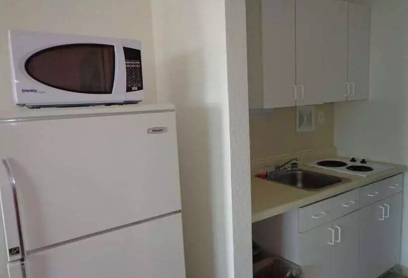 Isle Of Palms Motel