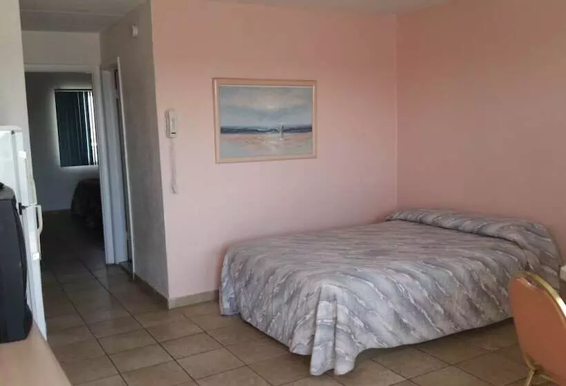Isle Of Palms Motel