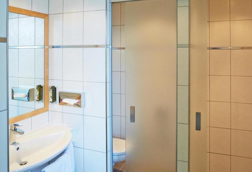 Отель Landzeit Autobahn Restaurant Steinhäusl Bei Wien