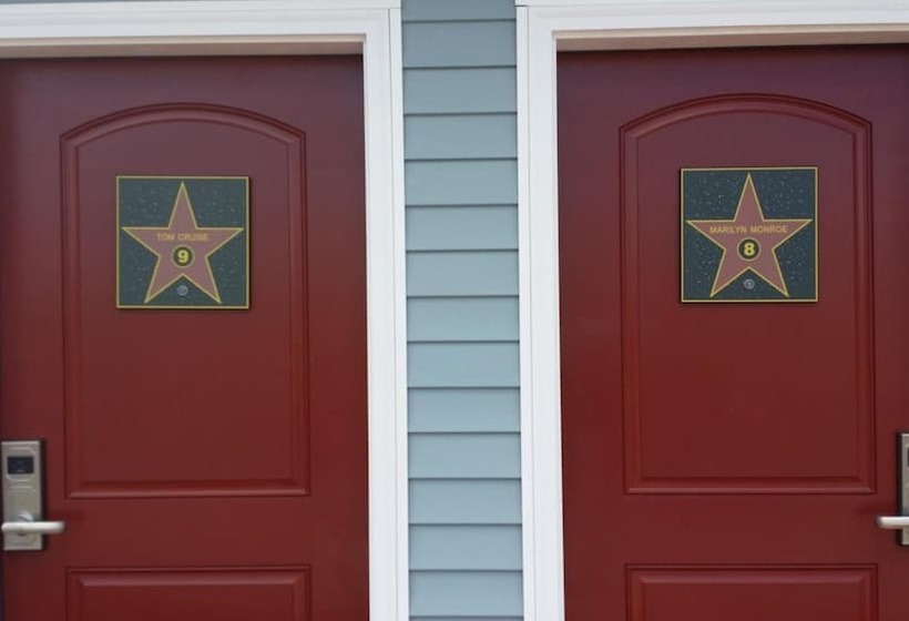 호텔 Starlight Inn