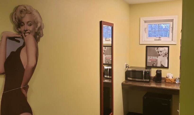 호텔 Starlight Inn